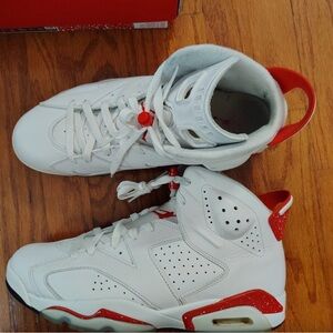 Jordan 6 “Oreo” size 11 OG box 💯 authentic 9/10 condition